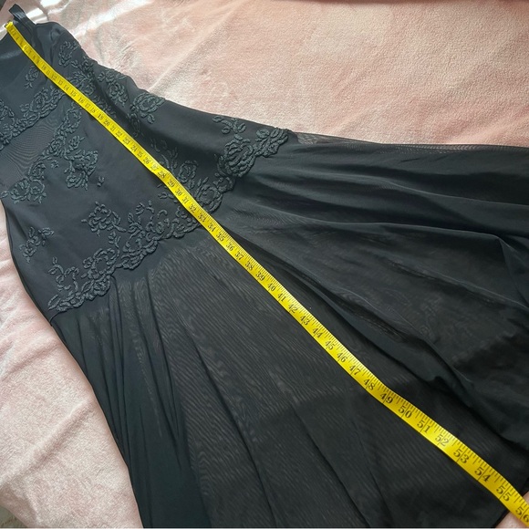 Vintage cache dress - Picture 6 of 8